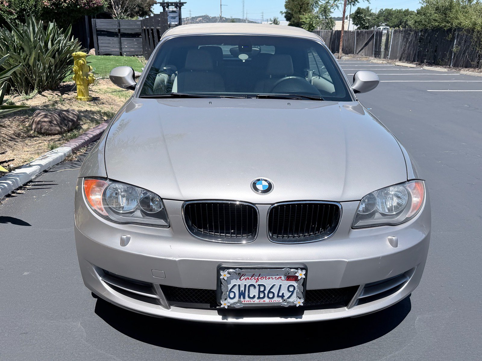 Used 2011 BMW 128i Convertible RWD image 10
