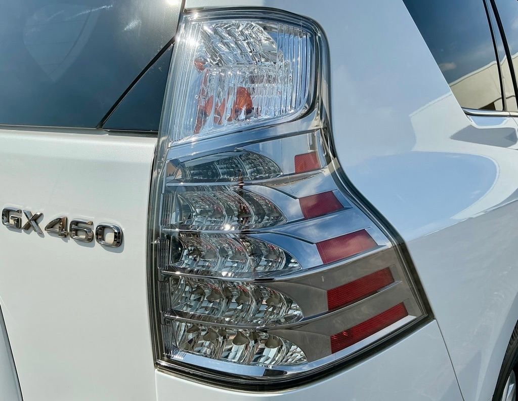 Used 2017 Lexus GX 460 Premium image 16