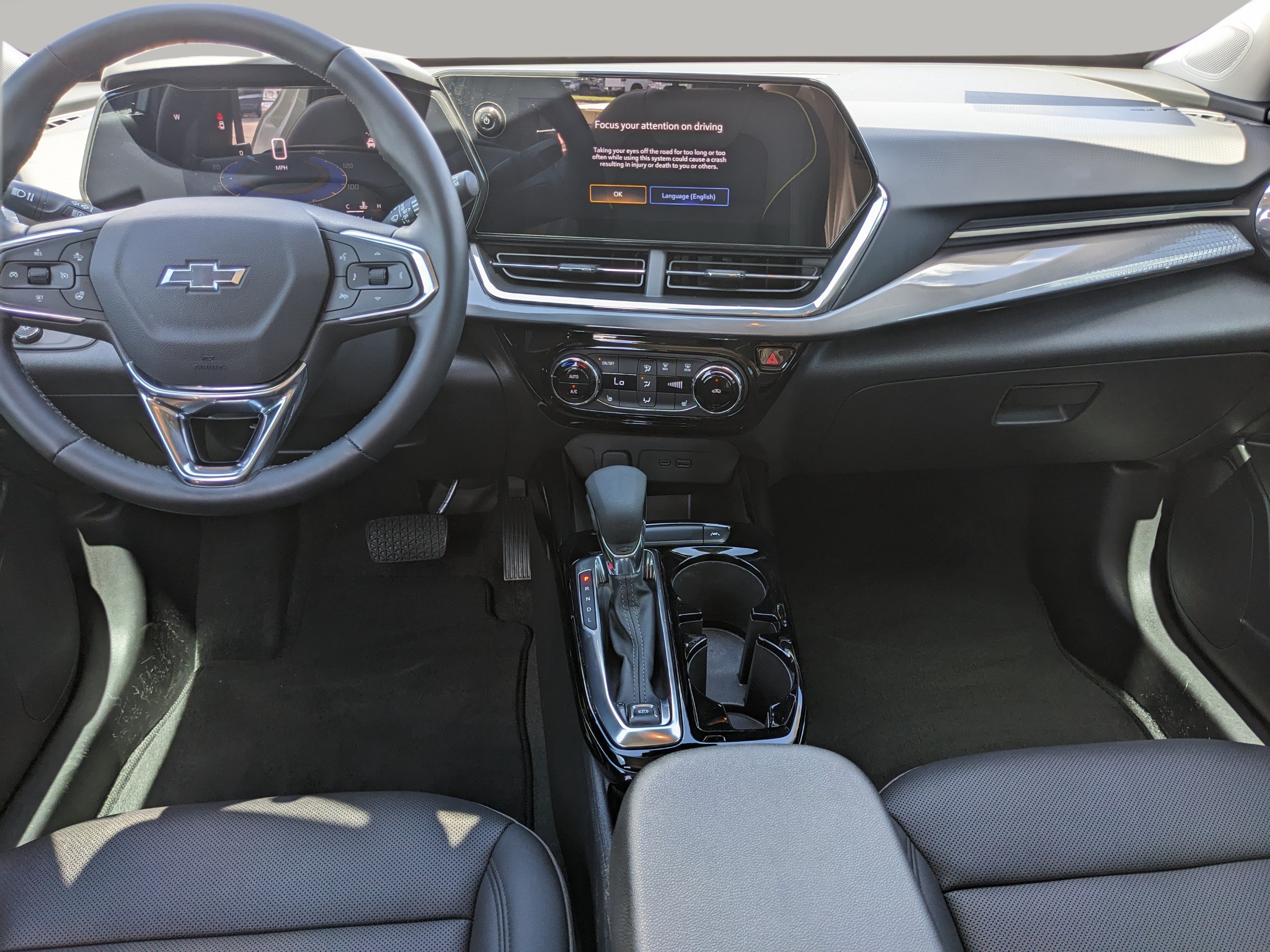 Used 2025 Chevrolet Trax ACTIV w/ Driver Confidence Package FWD image 15