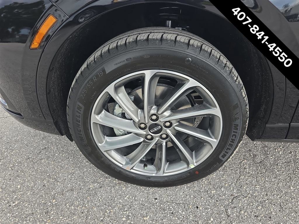 New 2025 Lincoln Corsair Grand Touring w/ Equipment Group 302A AWD/4WD image 8