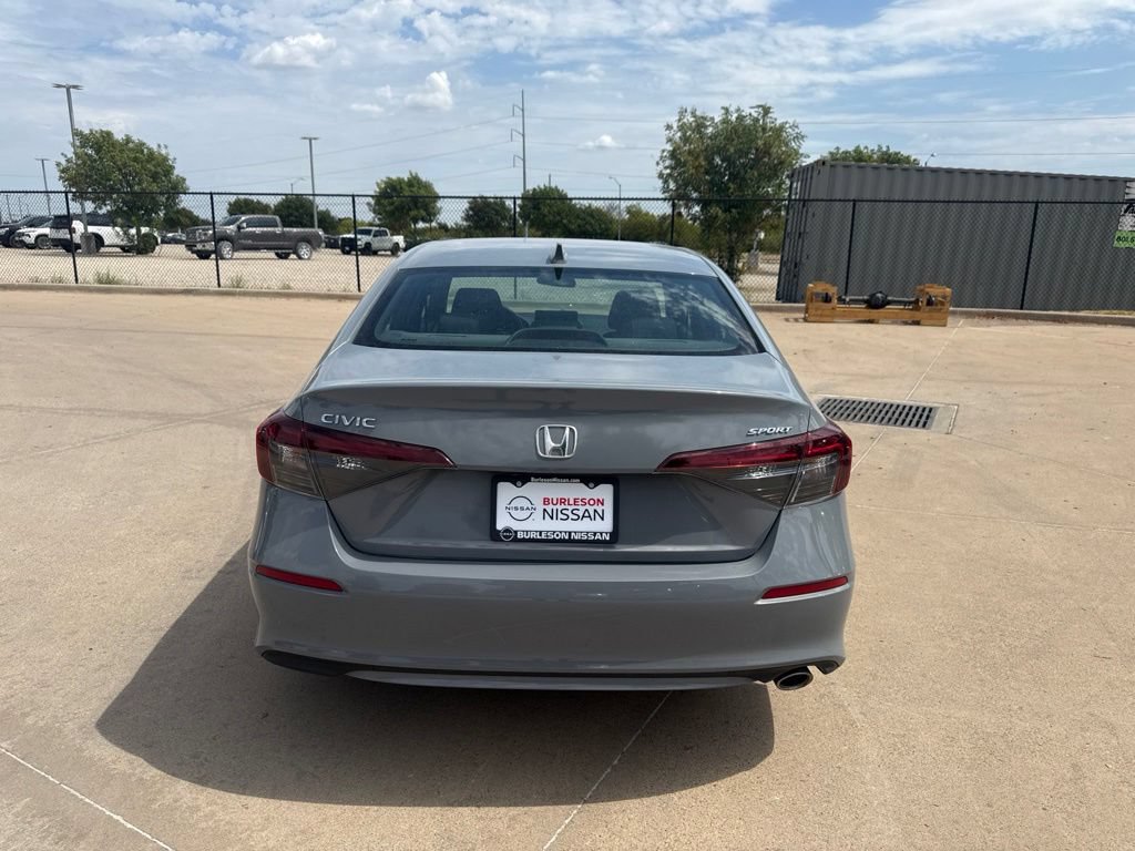 Used 2025 Honda Civic Sport image 4