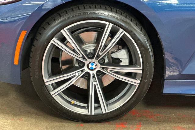 Used 2022 BMW 330i Sedan w/ Driving Assistance Package RWD image 33