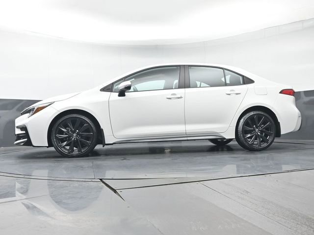 Used 2023 Toyota Corolla SE image 34