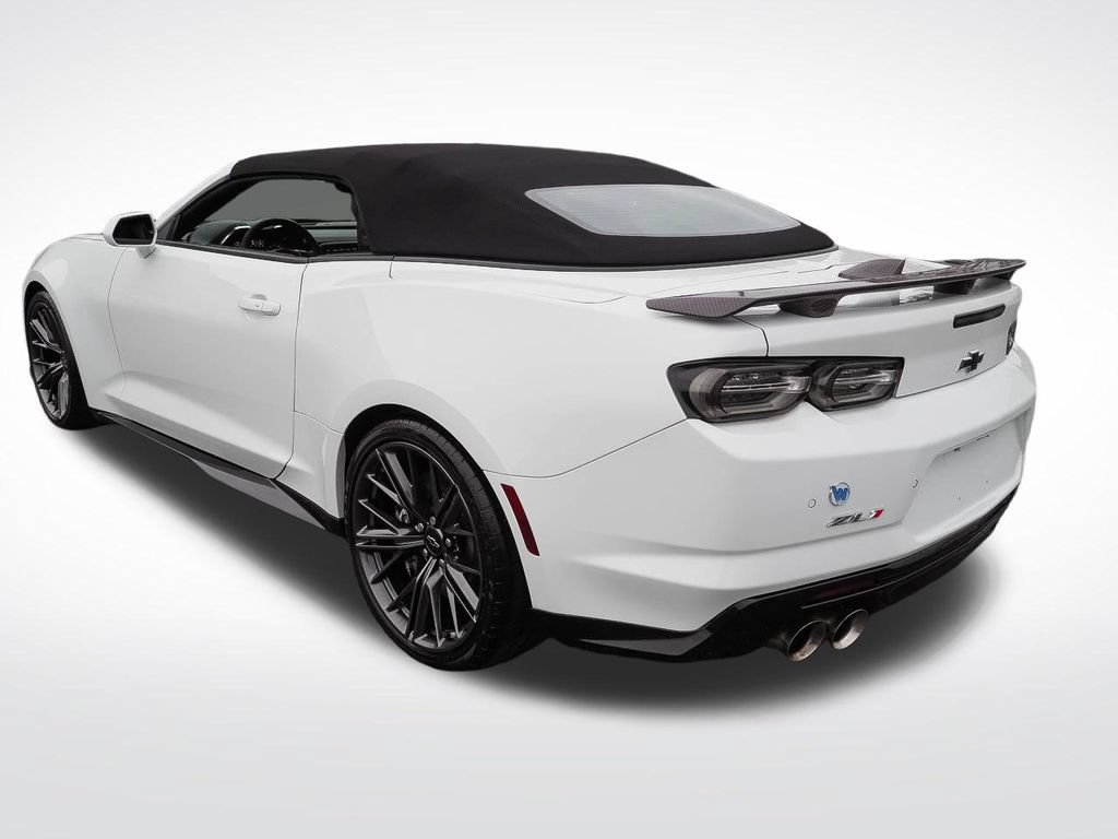 Certified 2021 Chevrolet Camaro ZL1 RWD image 5
