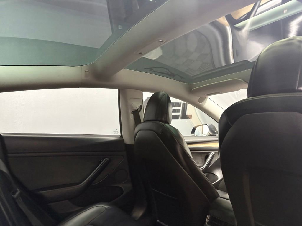 Used 2023 Tesla Model 3 Standard Range RWD image 38