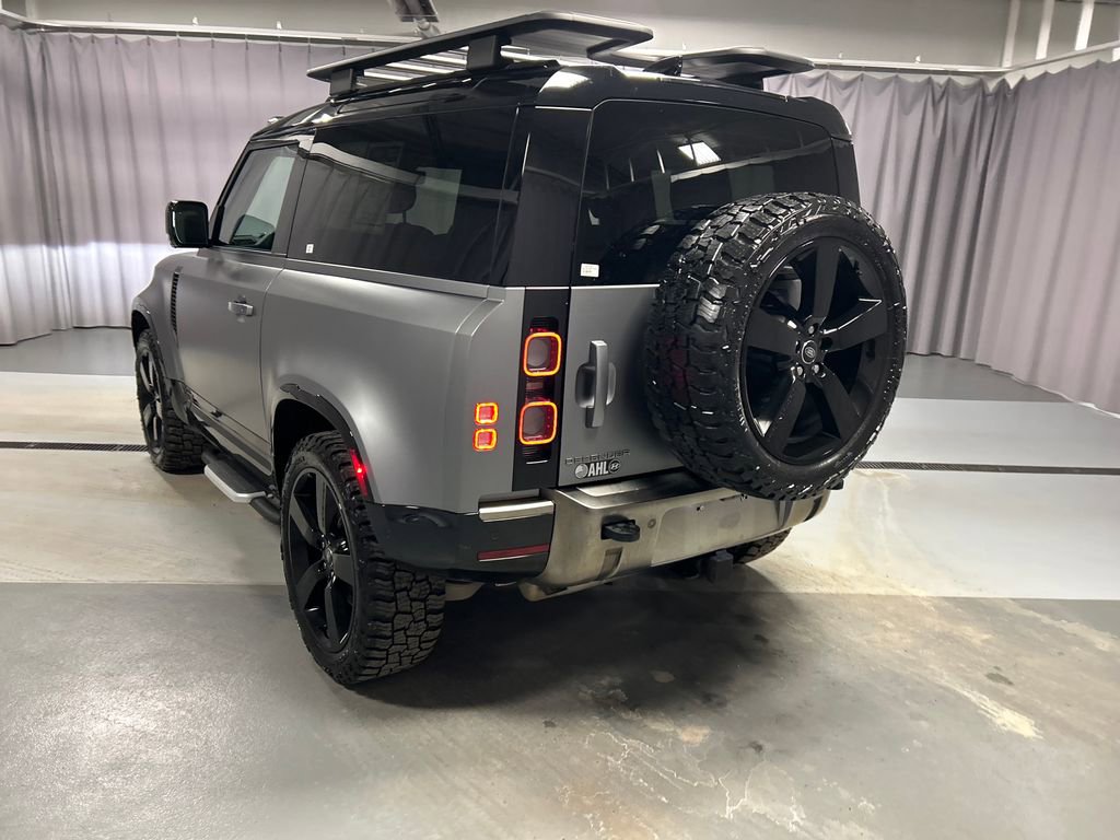 Used 2023 Land Rover Defender 90 X image 5