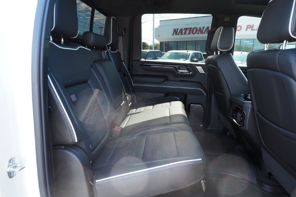 Used 2026 GMC Sierra 2500 AT4X AWD/4WD image 18