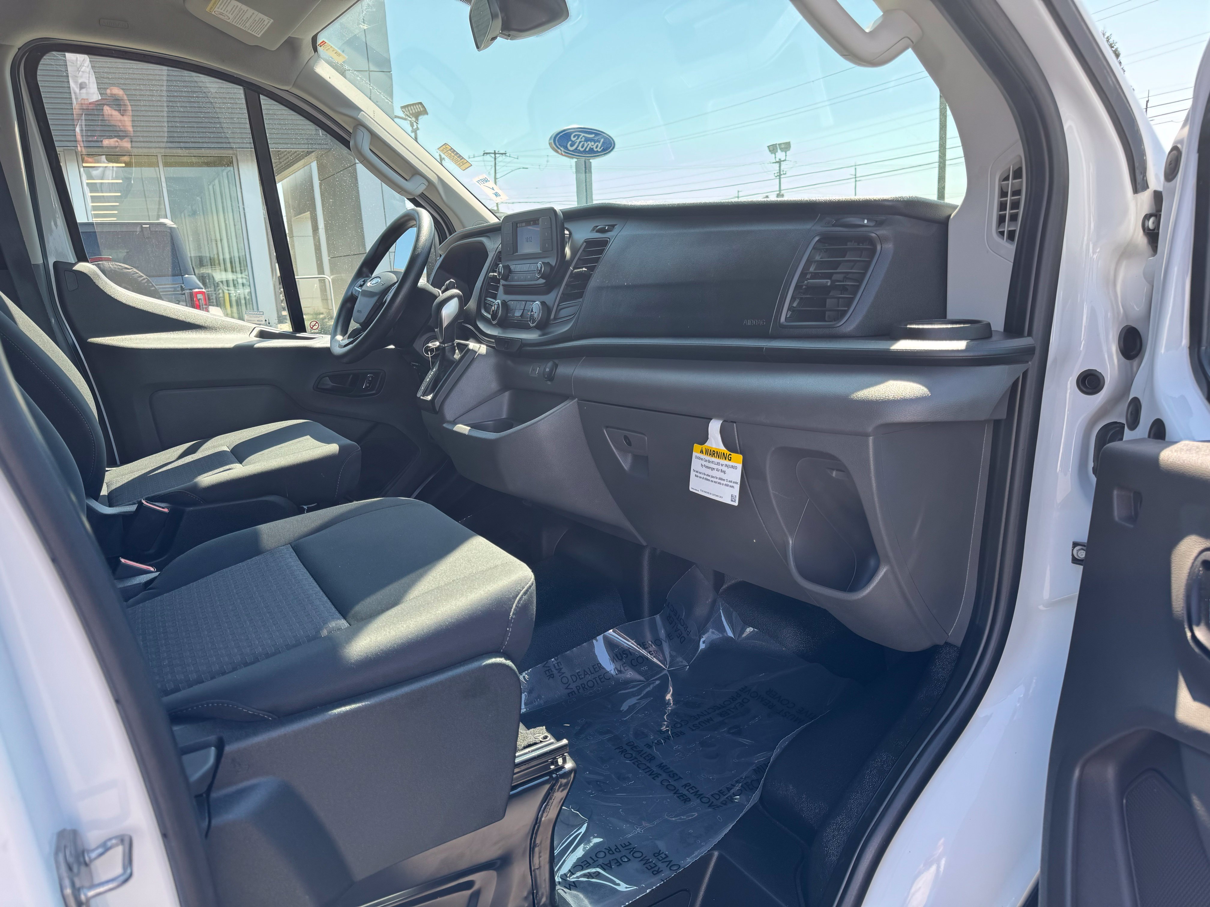Used 2025 Ford Transit 250 Low Roof w/ Exterior Upgrade Package RWD image 30