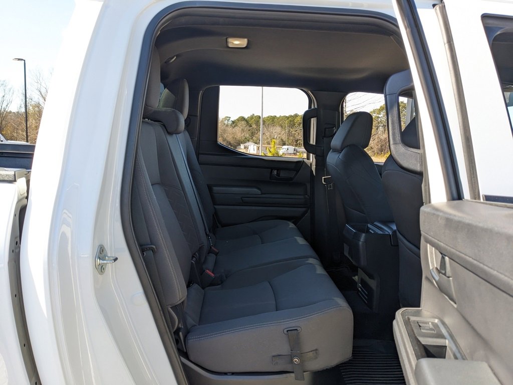 Used 2024 Toyota Tacoma SR image 36