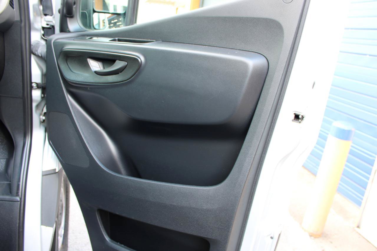Used 2023 Mercedes-Benz Sprinter 2500 image 44