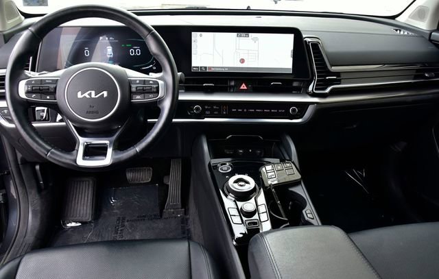 Certified 2023 Kia Sportage EX image 15