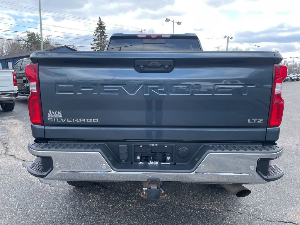 Used 2020 Chevrolet Silverado 2500 LTZ w/ LTZ Plus Package image 6