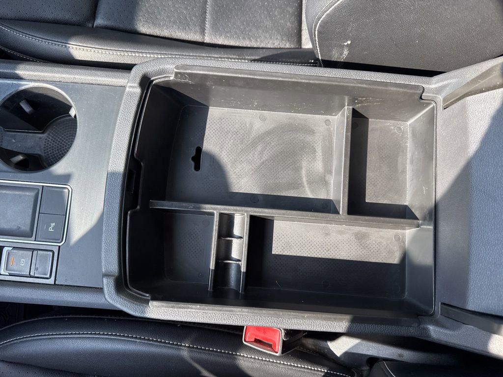 Used 2021 Volkswagen Atlas SE image 28