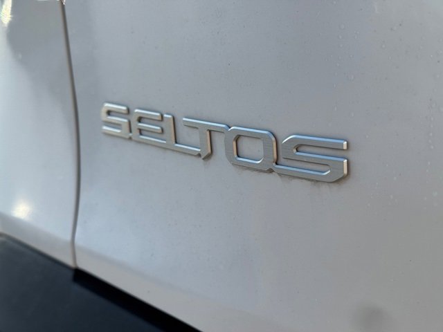 Certified 2024 Kia Seltos S image 7