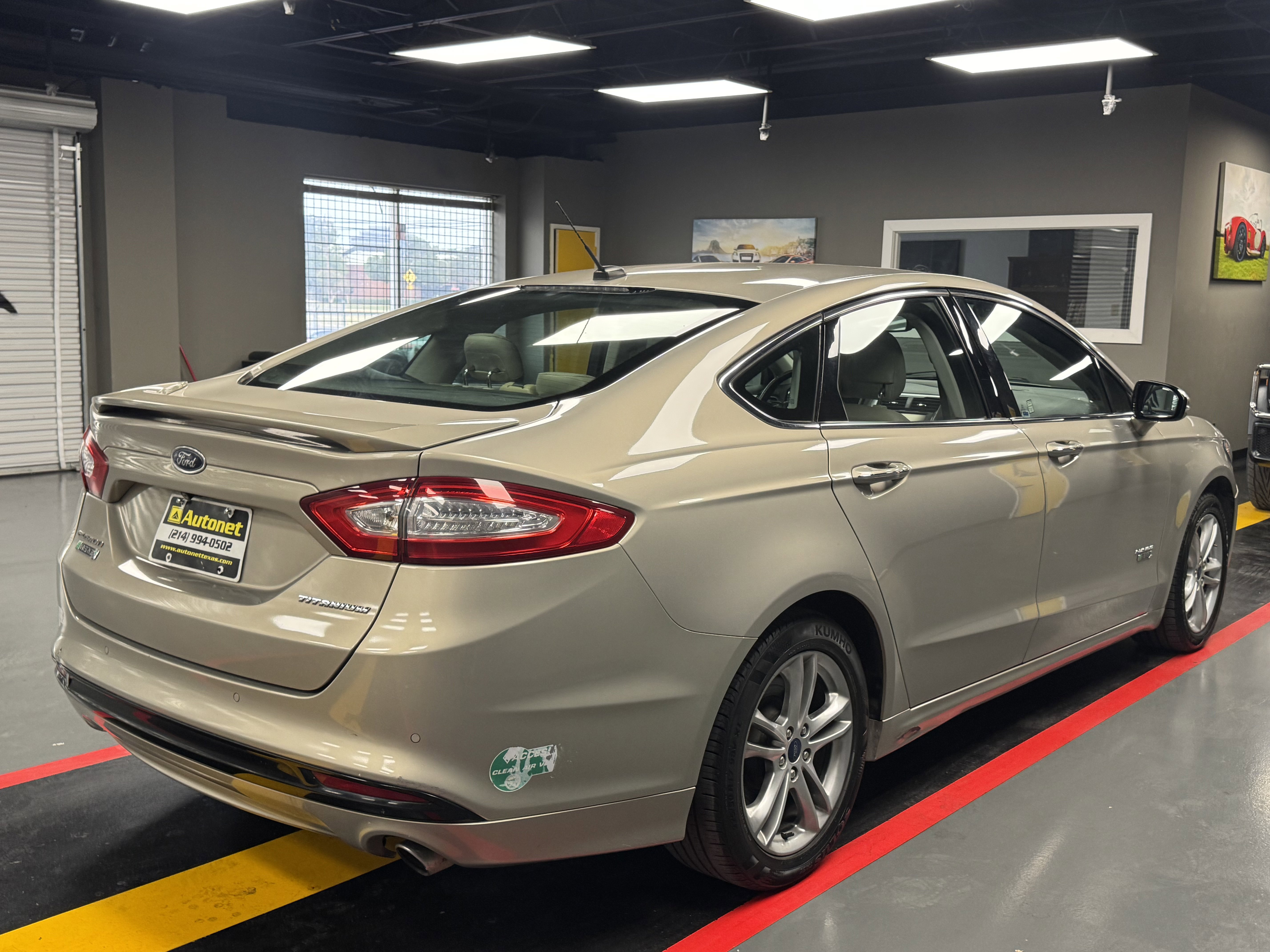 Used 2015 Ford Fusion Energi Titanium w/ Driver Assist Package image 5