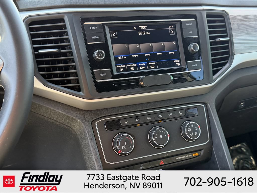Used 2023 Volkswagen Atlas Cross Sport SE FWD image 26