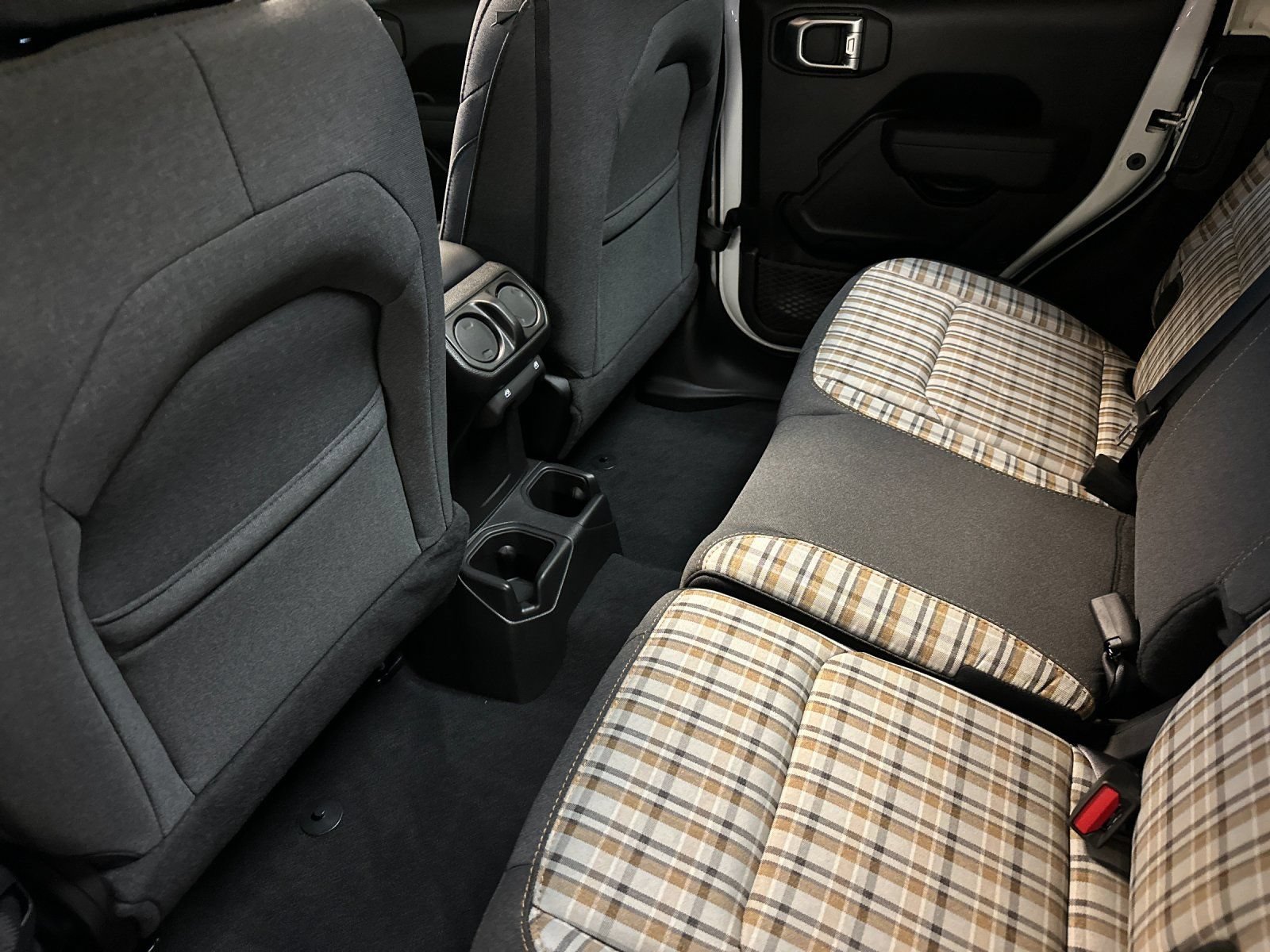 New 2026 Jeep Wrangler Unlimited Sport AWD/4WD image 11