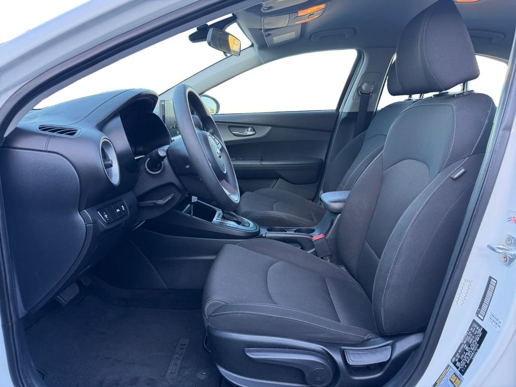 Used 2020 Kia Forte Sedan image 9