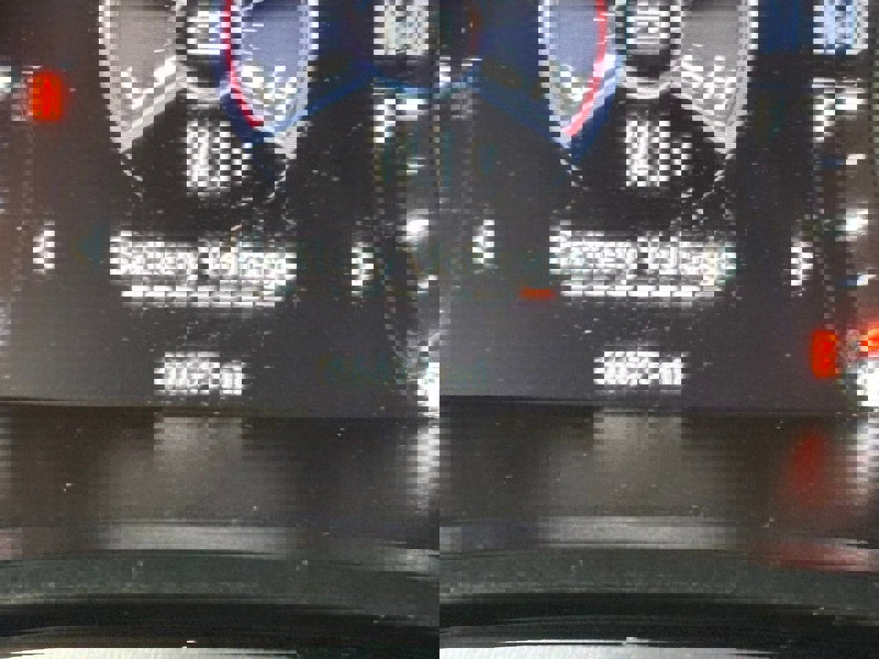 Used 2023 Dodge Challenger SXT image 14