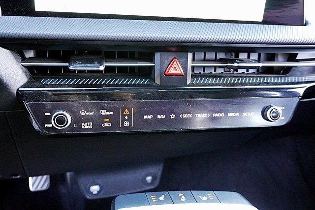 Used 2023 Kia EV6 GT AWD/4WD image 30