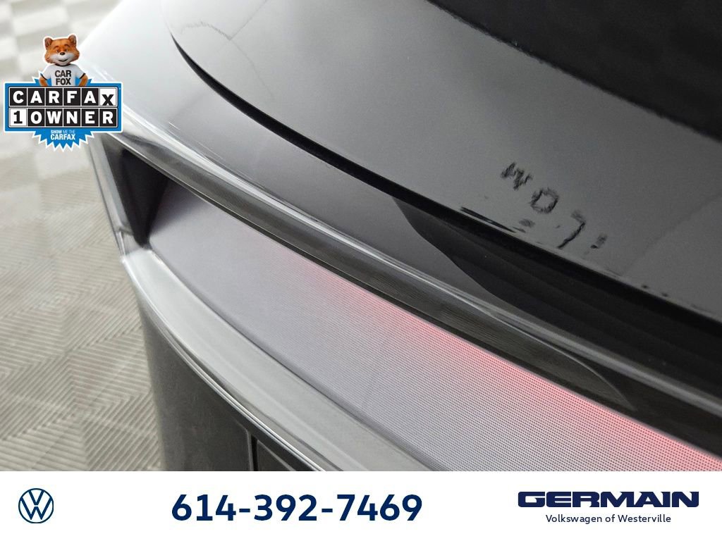 Used 2026 Tesla Model Y Long Range image 16