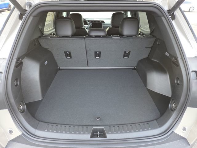 New 2026 GMC Terrain Elevation w/ Elevation Premium Package image 27