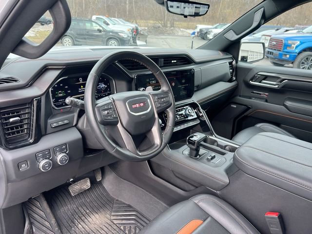 Used 2024 GMC Sierra 1500 AT4 w/ Technology Package image 10