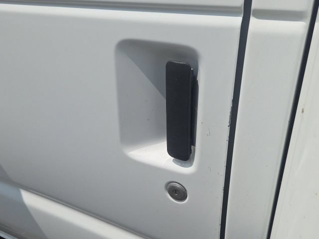 Used 2023 Ford E-450 and Econoline 450 Super Duty RWD image 17