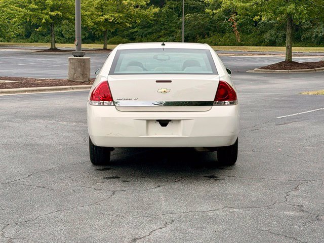 Used 2006 Chevrolet Impala LT FWD image 6