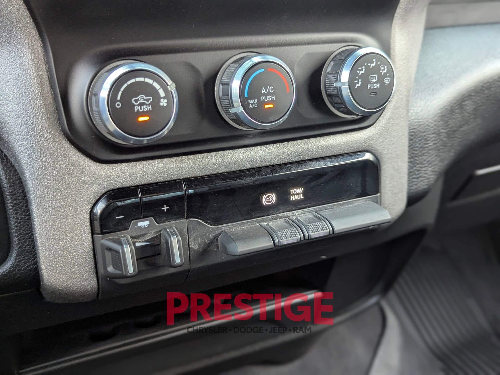 Used 2024 RAM 2500 Tradesman AWD/4WD image 28