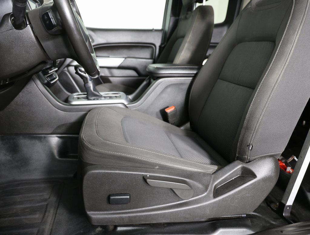 Certified 2022 Chevrolet Colorado LT w/ Fleet Safety Package image 12