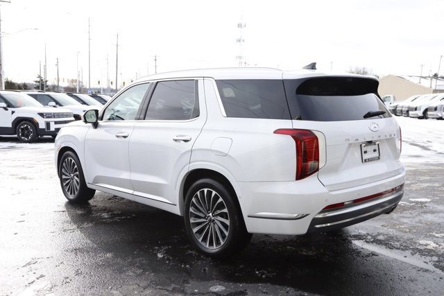 Certified 2025 Hyundai Palisade Calligraphy image 9