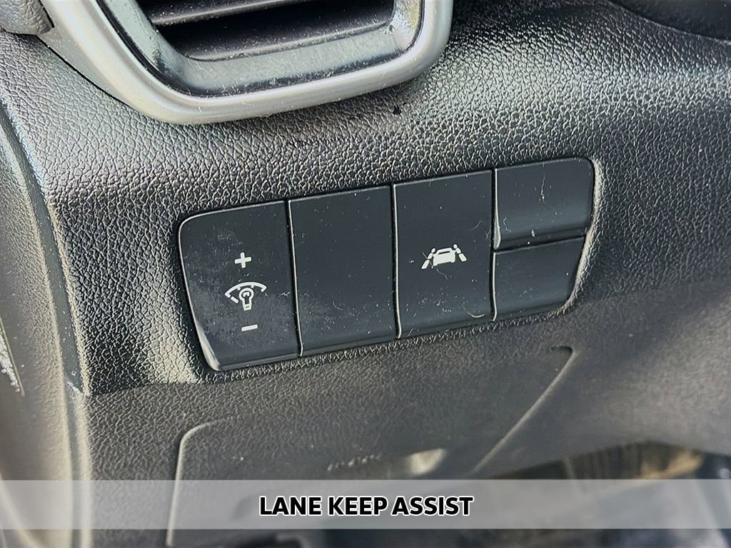 Used 2020 Kia Sportage LX image 3