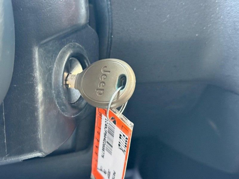 Used 2014 Jeep Patriot Sport FWD image 29