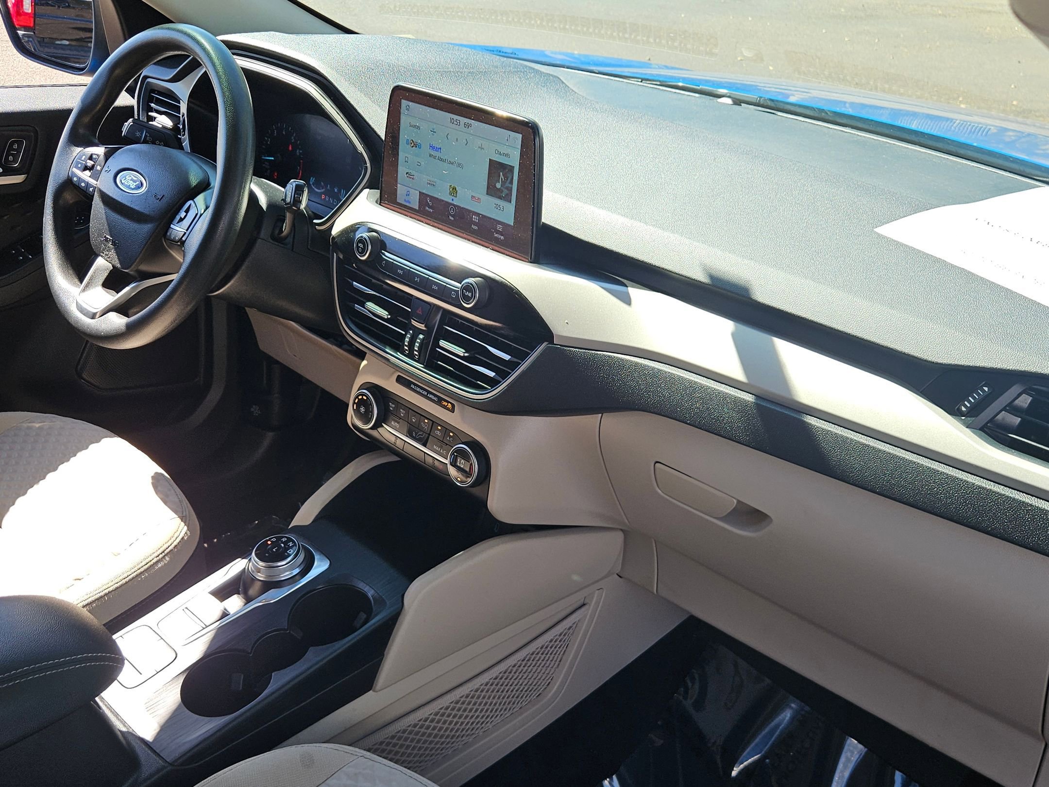 Used 2020 Ford Escape SE image 26