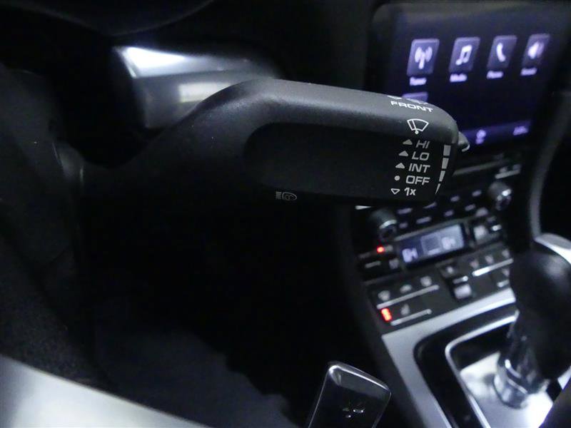 Used 2019 Porsche 718 Cayman S image 23