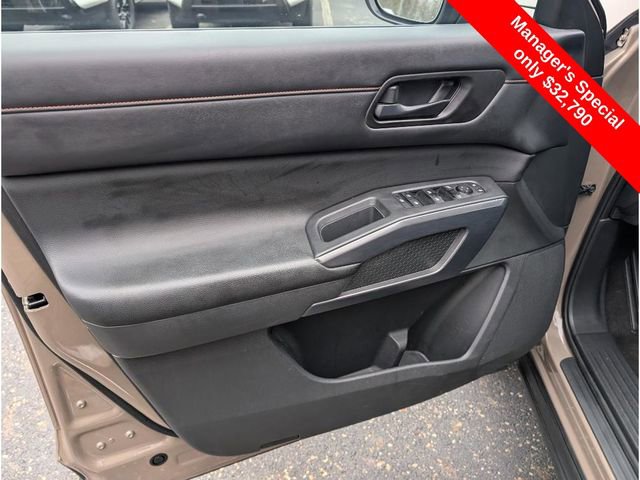 Certified 2023 Nissan Pathfinder Rock Creek image 15