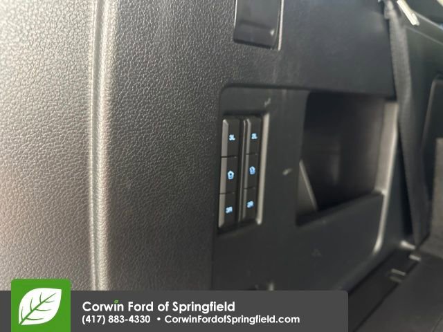 Used 2019 Ford Expedition Platinum image 32