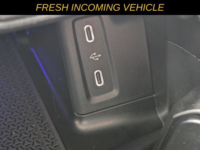 Used 2025 Mercedes-Benz GLC 350e 4MATIC w/ AMG Line image 18