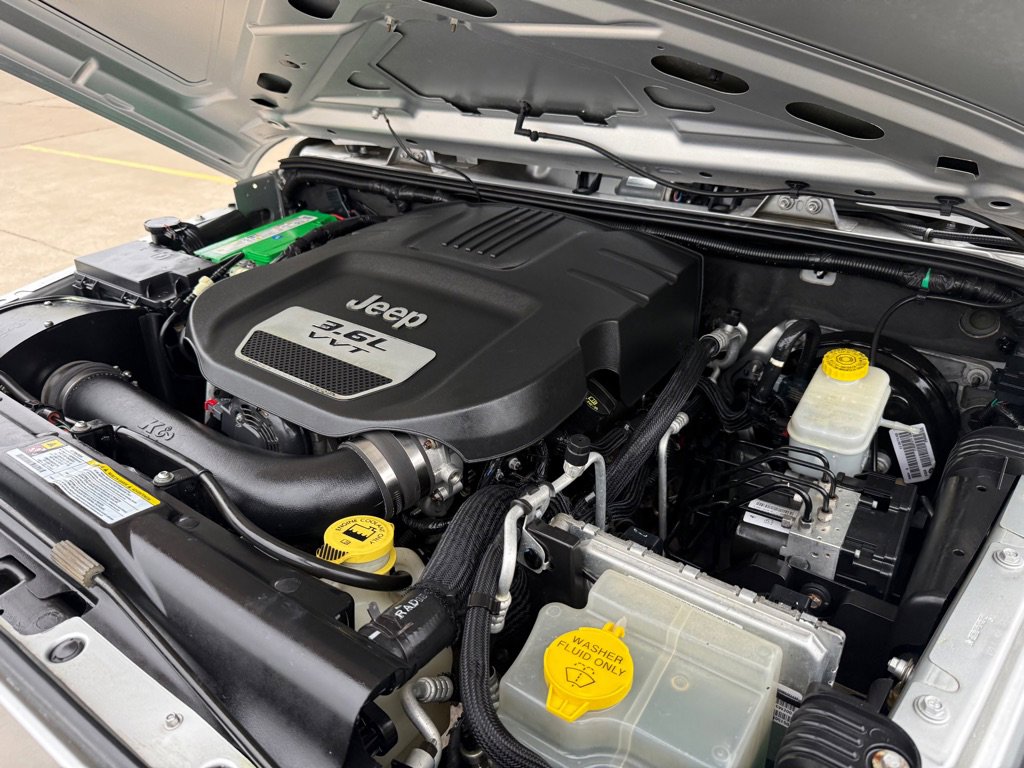 Used 2012 Jeep Wrangler Sport image 31