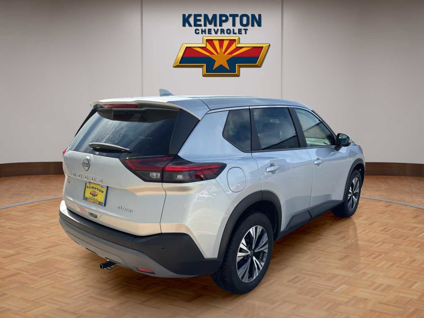 Used 2023 Nissan Rogue SV AWD/4WD image 6