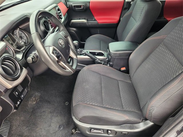 Used 2022 Toyota Tacoma SR5 image 13