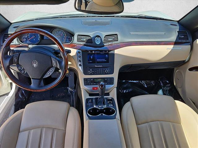 Used 2010 Maserati GranTurismo Convertible RWD image 11