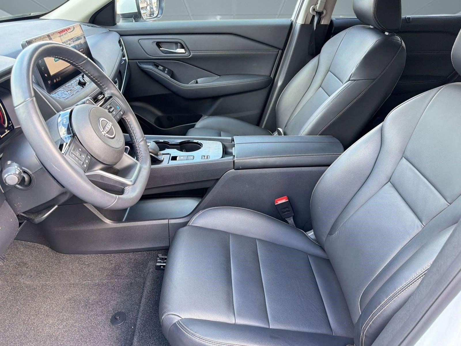 Used 2024 Nissan Rogue SL w/ SL Premium Package image 5