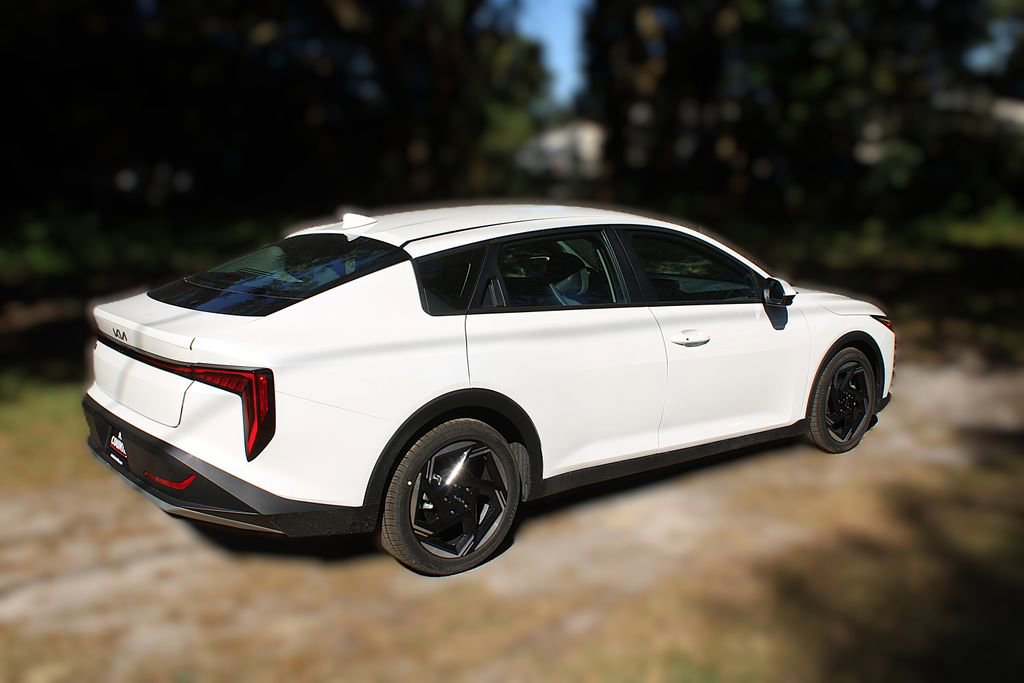 New 2025 Kia K4 EX image 6