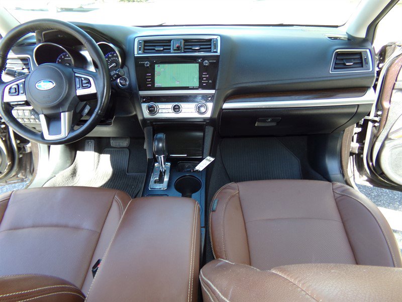 Used 2017 Subaru Outback 2.5i Touring image 27