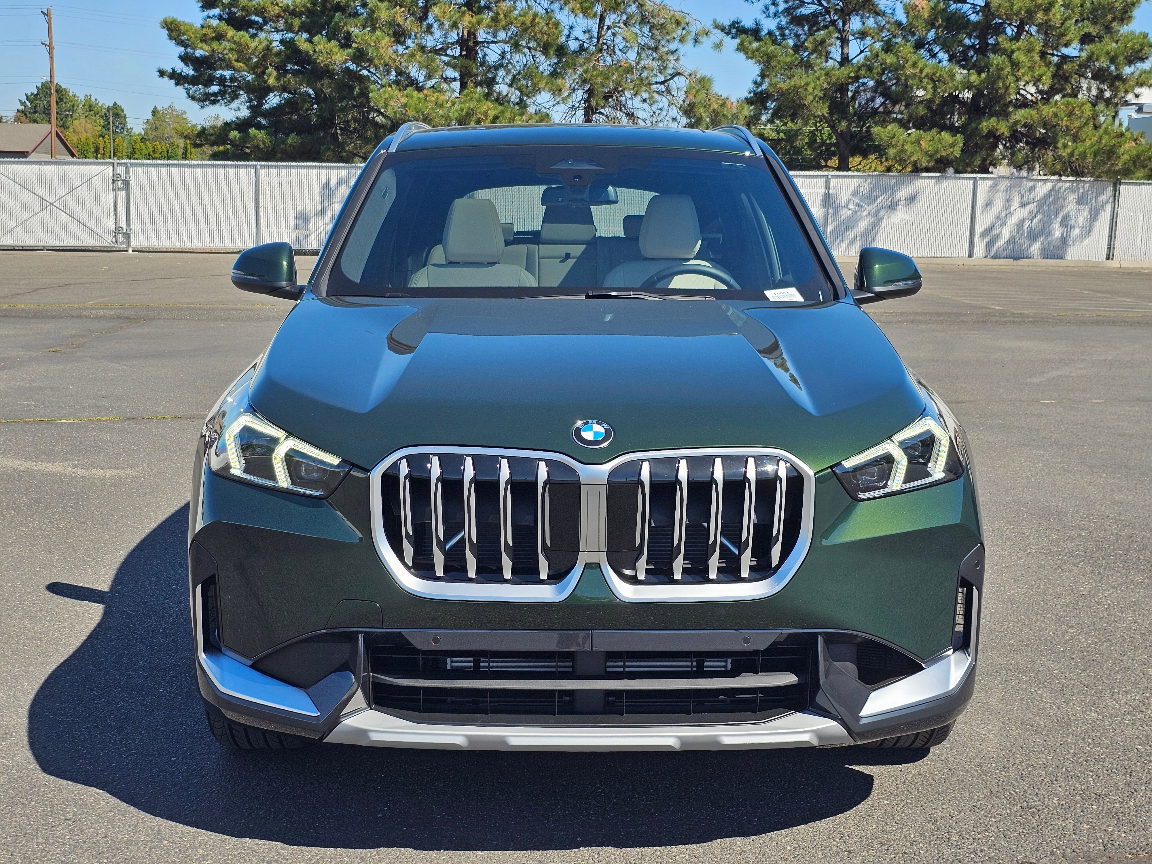 New 2025 BMW X1 xDrive28i w/ Convenience Package image 6