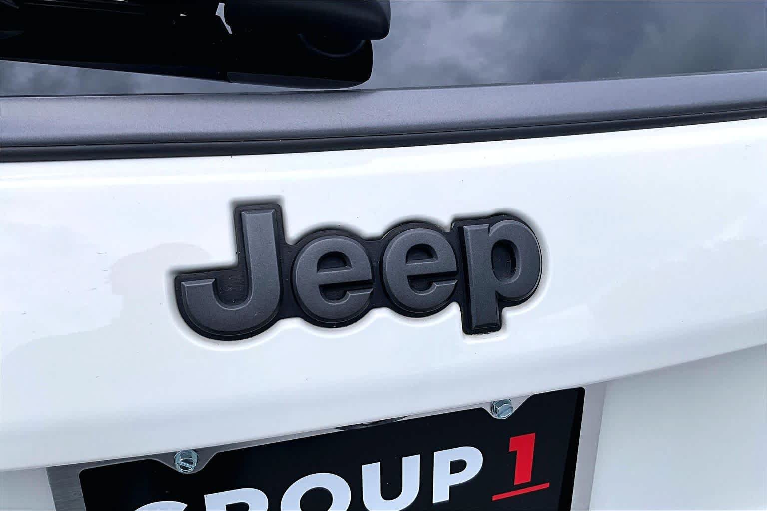 Used 2020 Jeep Compass Trailhawk w/ Leather Interior Group AWD/4WD image 31