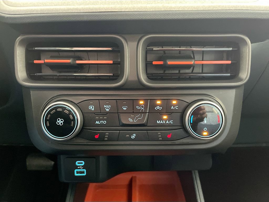 Used 2024 Ford Maverick XLT w/ XLT Luxury Package image 16