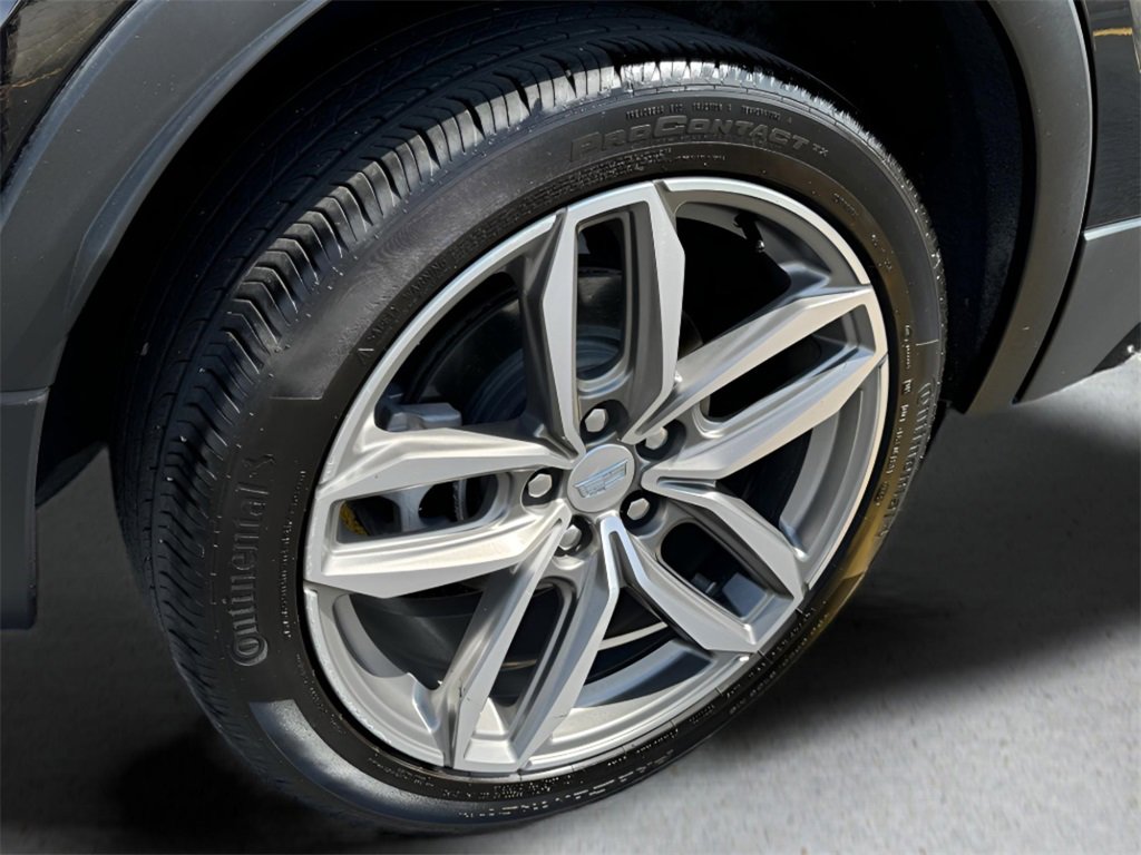 Used 2023 Cadillac XT4 Sport w/ Cold Weather Package image 26